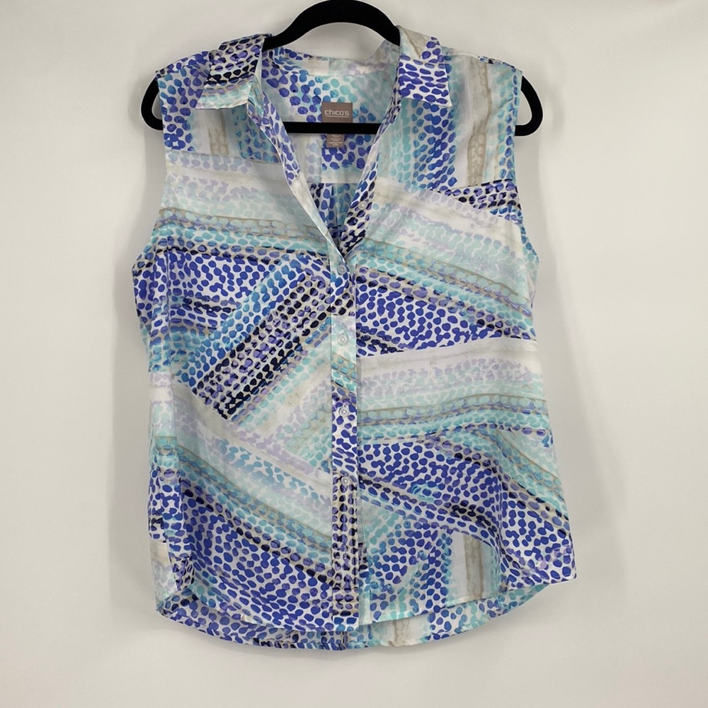 Chicoโs Blue Print Button Down Sleeveless Top